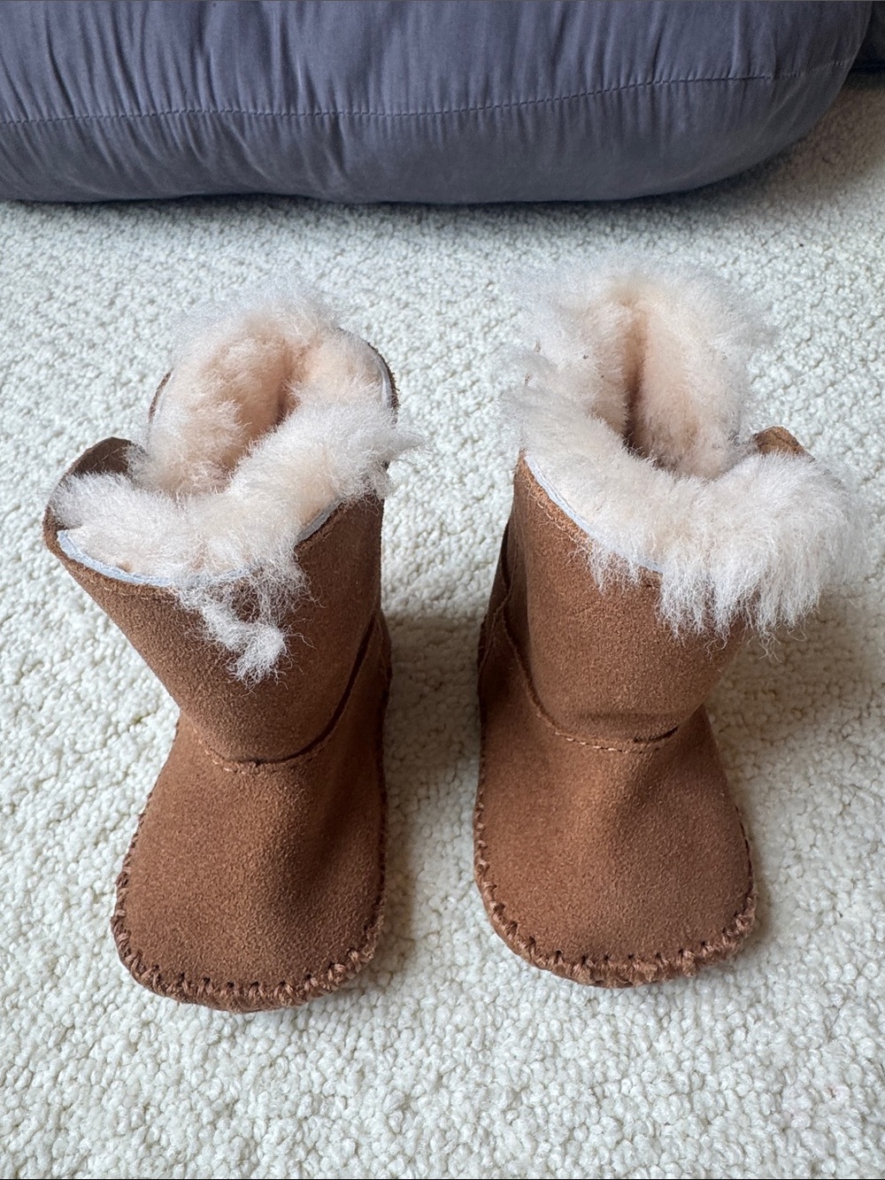 UGG Chestnut Brown Shearling Lined Kids Mittens